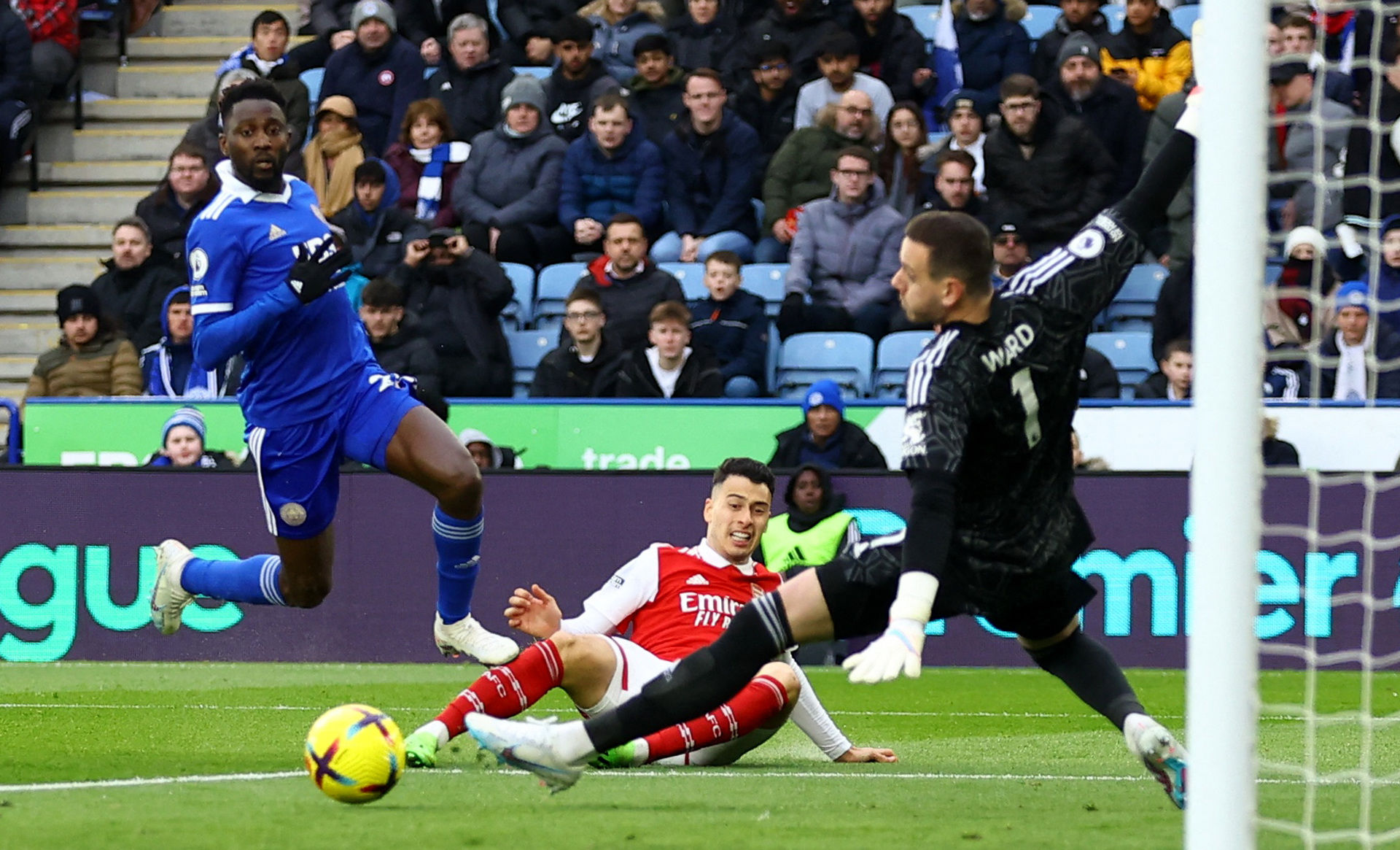 但他以稳为 但他以稳为